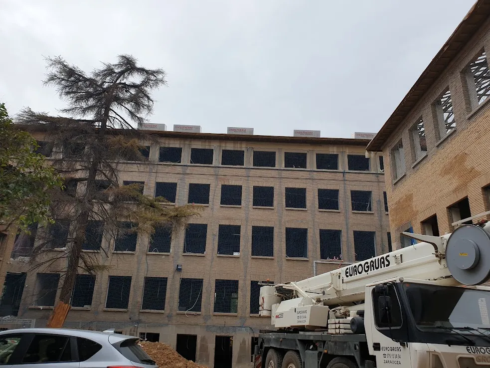 Foto del proyecto FACULTAD DE FILOSOFÍA Y LETRAS DE ZARAGOZA (UNIZAR)